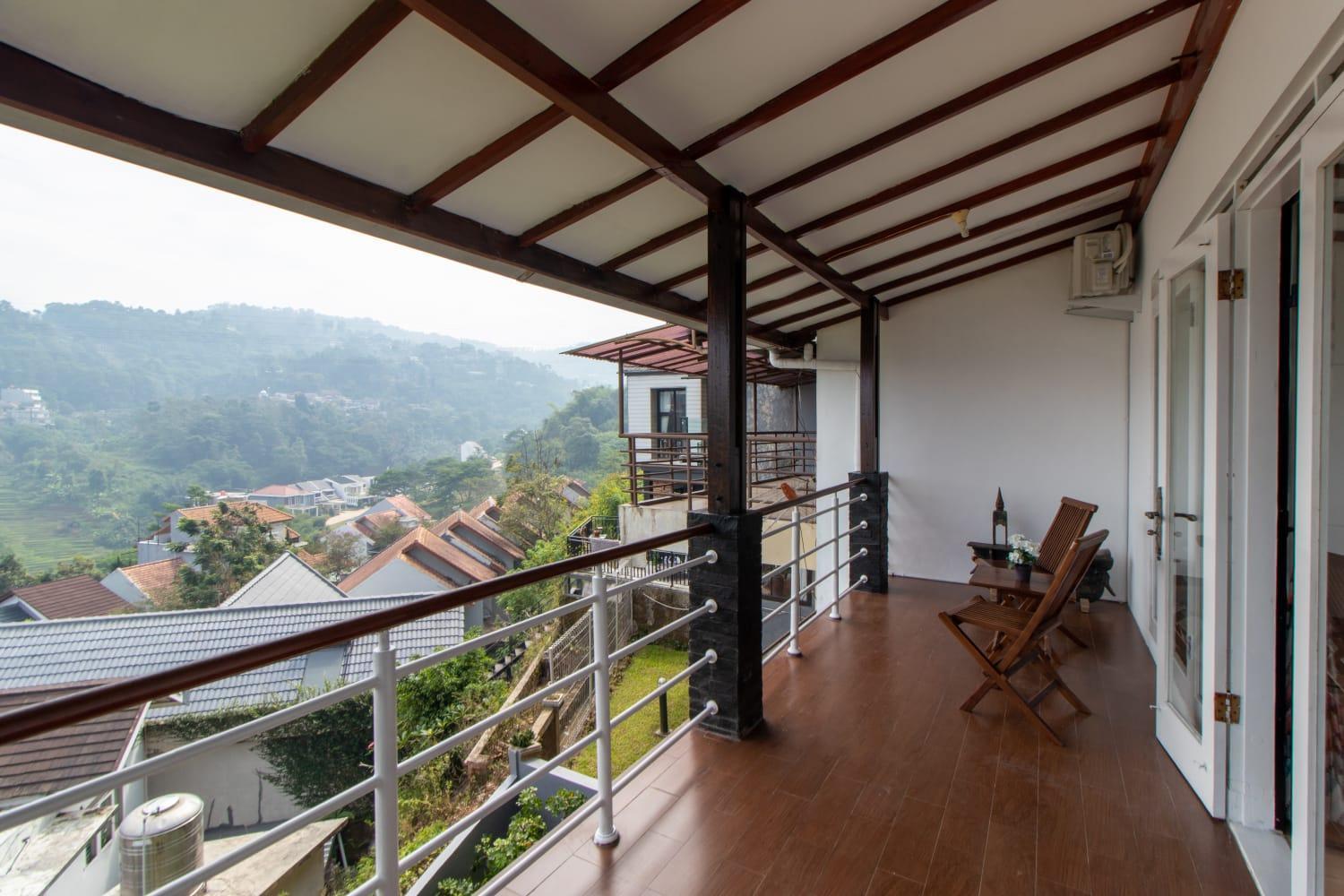 Villa Keluarga Syariah Resor Dago Pakar Bandung - View Bukit Exterior foto